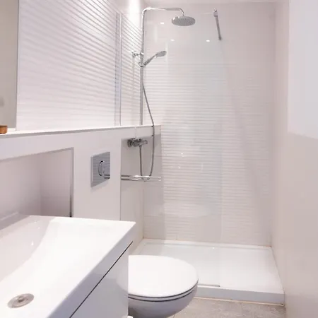 Two Bedroom Within Puerto Banus Marina *