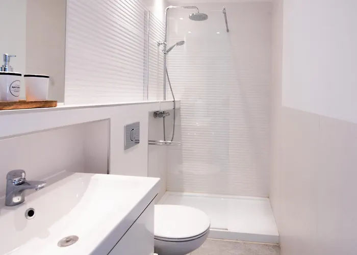 Two Bedroom Within Puerto Banus Marina *